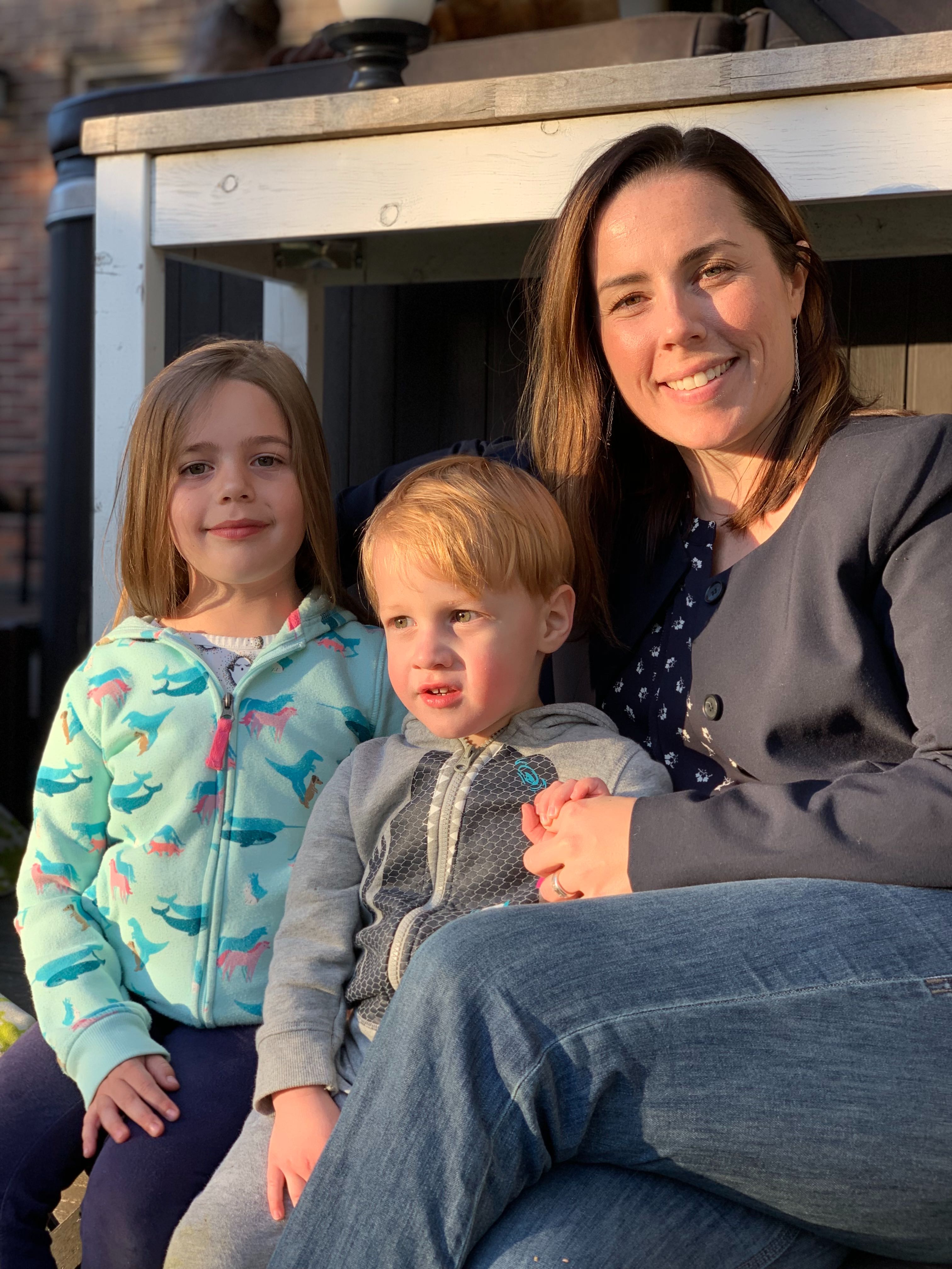 Lindsey and Walenga kids